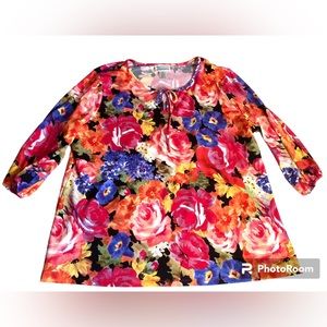 Shenanigans plus size colorful blouse size 2X